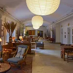 Hotel Freehand
