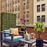Artezen Hotel 4*
