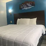 East Hotel 2*
