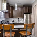 Wyck & Near Jfk Airport