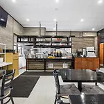 Highbridge Hotel 3*