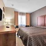 Hotel Pergola Jamaica Jfk