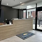 Days Inn By Wyndham Staten Island