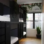 Nap York Central Park Sleep Station