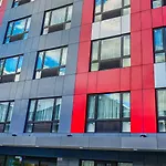 Super 8 By Wyndham Bronx Near Botanical Garden Hotel 2*