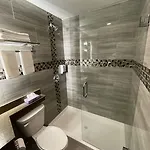 369 Brooklyn Hotel