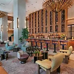Moxy Brooklyn Williamsburg Hotel New York