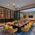 Moxy Brooklyn Williamsburg Hotel New York