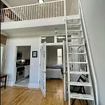 Outdoor Space Washer Dryer Dishwasher 3Beds Apt