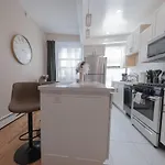 Sunlit 2Br Central Park North Elevator & Laundry