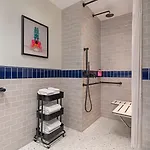 Hotel Moxy Nyc Lower East Side 3*