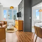 The Modernist Hotel 2*