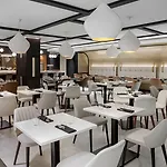 Four Points By Sheraton Flushing 4*