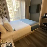 Wingate By Wyndham Midtown South/5th Ave 3*