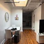 Room In Williamburg In A 2Bedrooms Apt