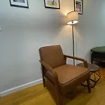 Union Square Studio With Kitchen -Shared Bathroom