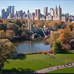 Superb 4-Bedroom Apartment 1 Block From Central Park In Vibrant New York City