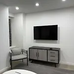 Planurstay - Spacious Midtown West Fully-Serviced - 1Br & 1Bth