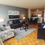 Apartment Liberty Towers - A Premier Furnished *