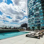 Liberty Towers - A Premier Furnished Apartment