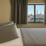 Hotel Pergola Jamaica Jfk