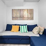 Elegant 3 Bedroom Unit Near Chinatown