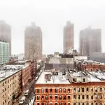 Apartment Ues 2br W Wd Gym Doorman Nr Carl Schurz Park Nyc-1041 New York