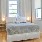 Apartment 15 Minutes From Manhattan 2-bedroom In Lic Astoria Queens