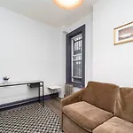 Charming 3-Bedroom Apartment In Midtown West