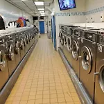 Comfortable 2br & 2 Bath In Downtown Nyc * New York