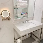 Mirage Brooklyn 3*