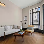 Freeman 403 By Rove Travel - 1Br Condo With Shared Amenities