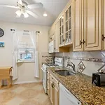 Impeccable 1Br Unit In Brooklyn