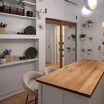 Cozy Little Italy Retreat Steps From Soho