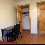 Hazari House Pine St