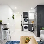 Apartment 75-2c Furnished 1br W D Elev Wd Park