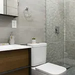 75-2c Furnished 1br W D Elev Wd Park