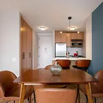 Apartment Hells Kitchen 1br W Gym Doorman Lounge Nyc-249 New York