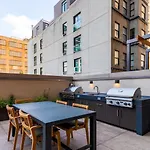 Hells Kitchen 1br W Gym Doorman Lounge Nyc-249 * New York