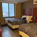 Sky Hotel Flushing/Laguardia Airport