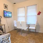 Apartment Entire Beautiful 1br For You! R
