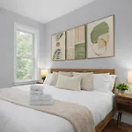 Modern Manhattan Haven Near Everything