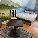 Classical American Homestay House