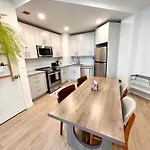 Peaceful Quiet Spacious New Modern Penthouse 3-Bedroom Apartment With A Balcony