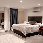 Rose Hotel Near Yankee Stadium
