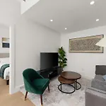 19-7d 2br 1 Bath Luxury East Village Apartment New York