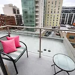 Lic Modern Studio Minutes To Manhattan
