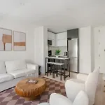 317-4B Brand New Modern 1Br Union Square Wd In Unit