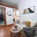 Chic & Spacious Uws Gem - Steps To Park *