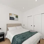 19-7d 2br 1 Bath Luxury East Village